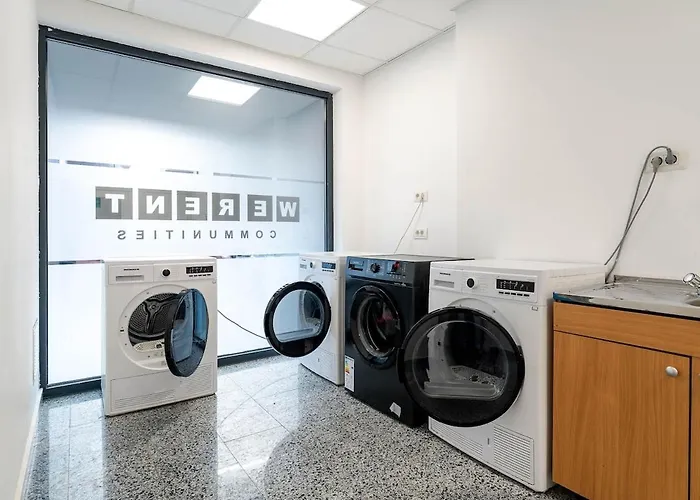 Apartament Downtown Urban W Balcony Vol 1 *