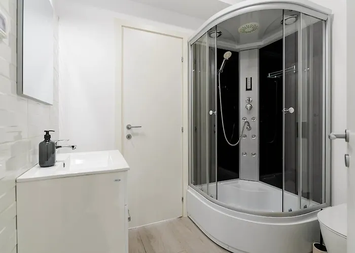 Downtown Urban W Balcony Vol 1 Apartament Bucureşti