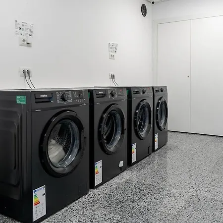 Downtown Urban W Balcony Vol 1 *